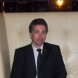 Ariel Manzano López