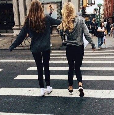 Agustina Y. Sel  Y Evelyn B. Grunblatt