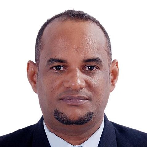 Esau Gil Peña  (David Gil)