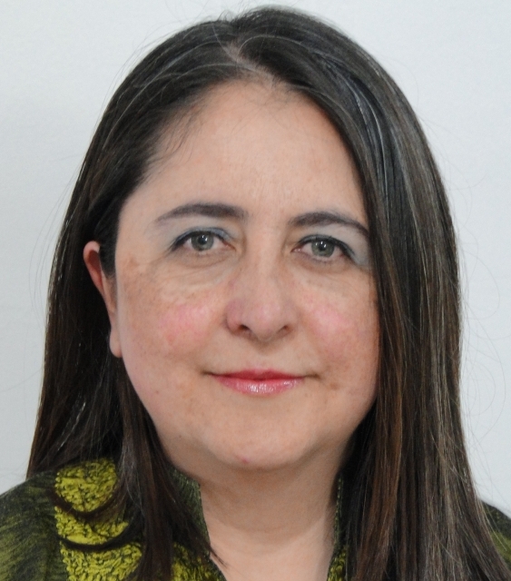 Adriana Mendoza
