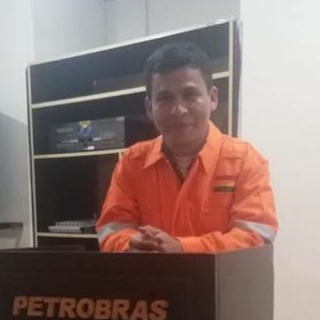 Elio Espindola Romero