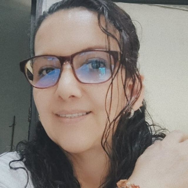 Luz Damaris Viatela Galindo