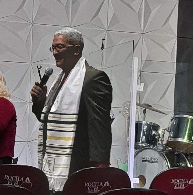 Luis Alexander Aparicio